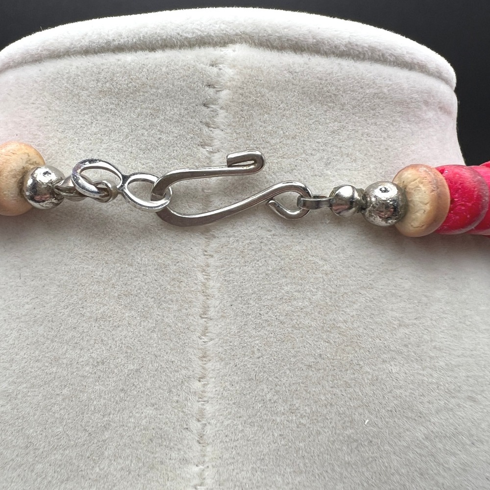 Vintage Wooden Disc Necklace Chunky Red Cream Natural Boho Graduated Choker - Picture 3 of 10